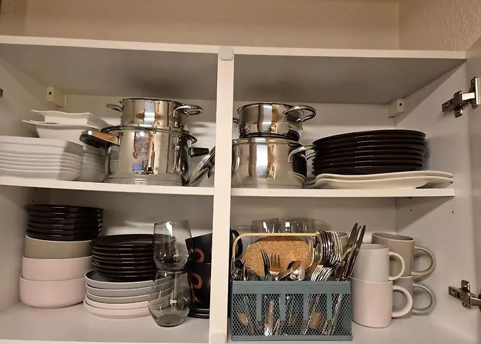 公寓 Saxonia Homedeluxe Neue Hochwertige Voll Ausgestattete Mit Kueche Xxl Boxspringerbett 2 Einzelbetten Highspeed Internetflatrate Und Balkon Ideal Fuer Familien Paare Kulturinteressierte Und Geschaeftsreisende Mit Mwst