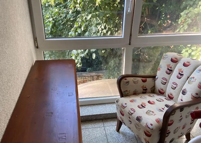 公寓 Saxonia Homedeluxe Neue Hochwertige Voll Ausgestattete Mit Kueche Xxl Boxspringerbett 2 Einzelbetten Highspeed Internetflatrate Und Balkon Ideal Fuer Familien Paare Kulturinteressierte Und Geschaeftsreisende Mit Mwst 德累斯顿